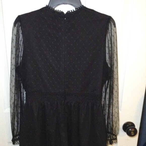 NWOT ShowPo, "Are you gonna Kiss Me" US8, lace, Australian, Trending, Bohemian - Picture 2 of 4